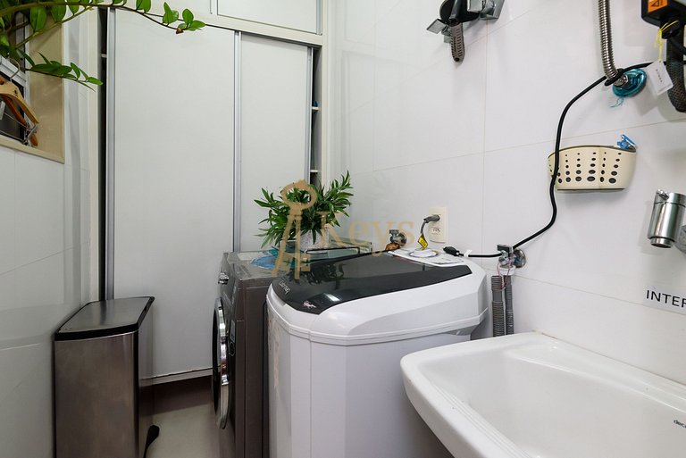 Leblon Premium | 2Q, Varanda, c/ AC, 5min Praia