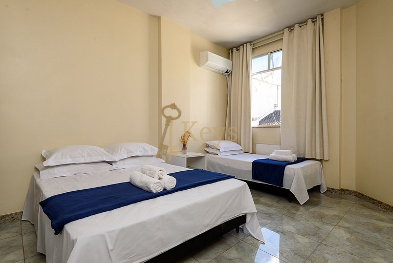 Modern & Quiet 2-BDR | 5 Min to Copacabana Beach