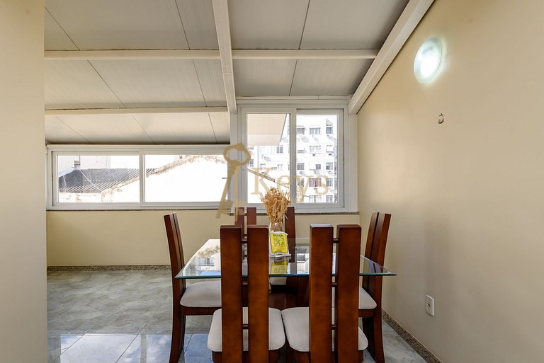 Modern & Spacious 2 BDR | 5 Mins Copacabana Beach