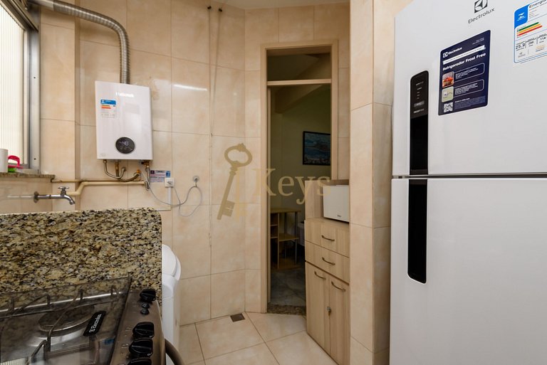 Modern & Spacious 2 BDR | 5 Mins Copacabana Beach
