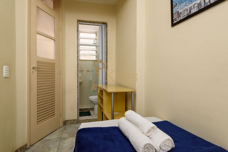 Modern & Spacious 2 BDR | 5 Mins Copacabana Beach