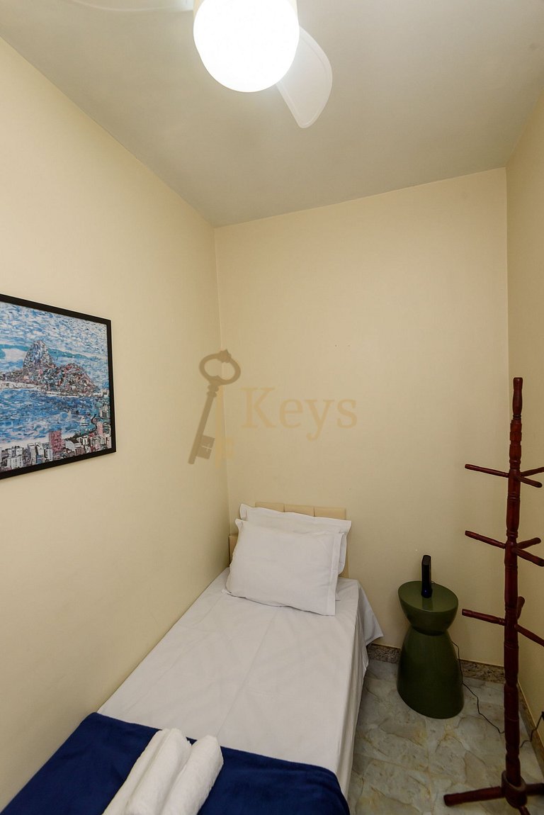Modern & Spacious 2 BDR | 5 Mins Copacabana Beach