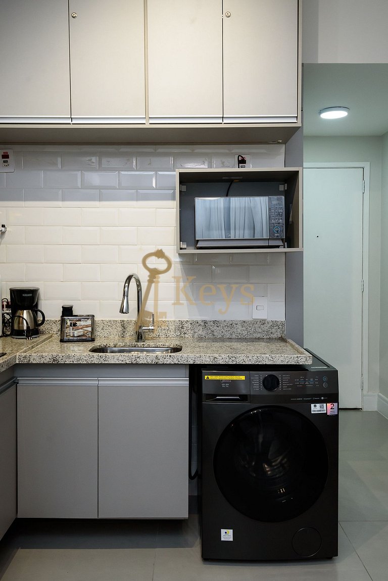 Studio Elegance Downtown Rio with Air Conditioning