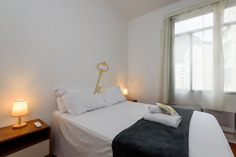 Modern and Quiet in Copacabana | 5 Minutes from the Beach