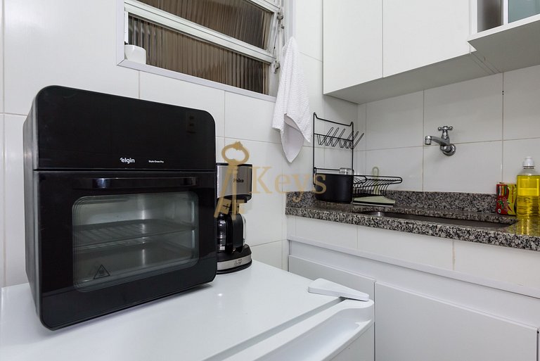 Modern & Quiet Copacabana | 5 Mins from the Beach