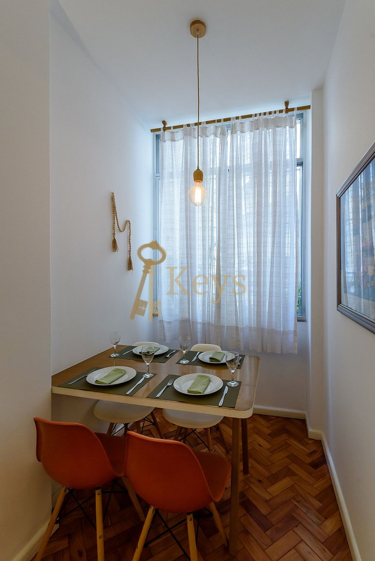 Copacabana 2BR One Block from the Beach