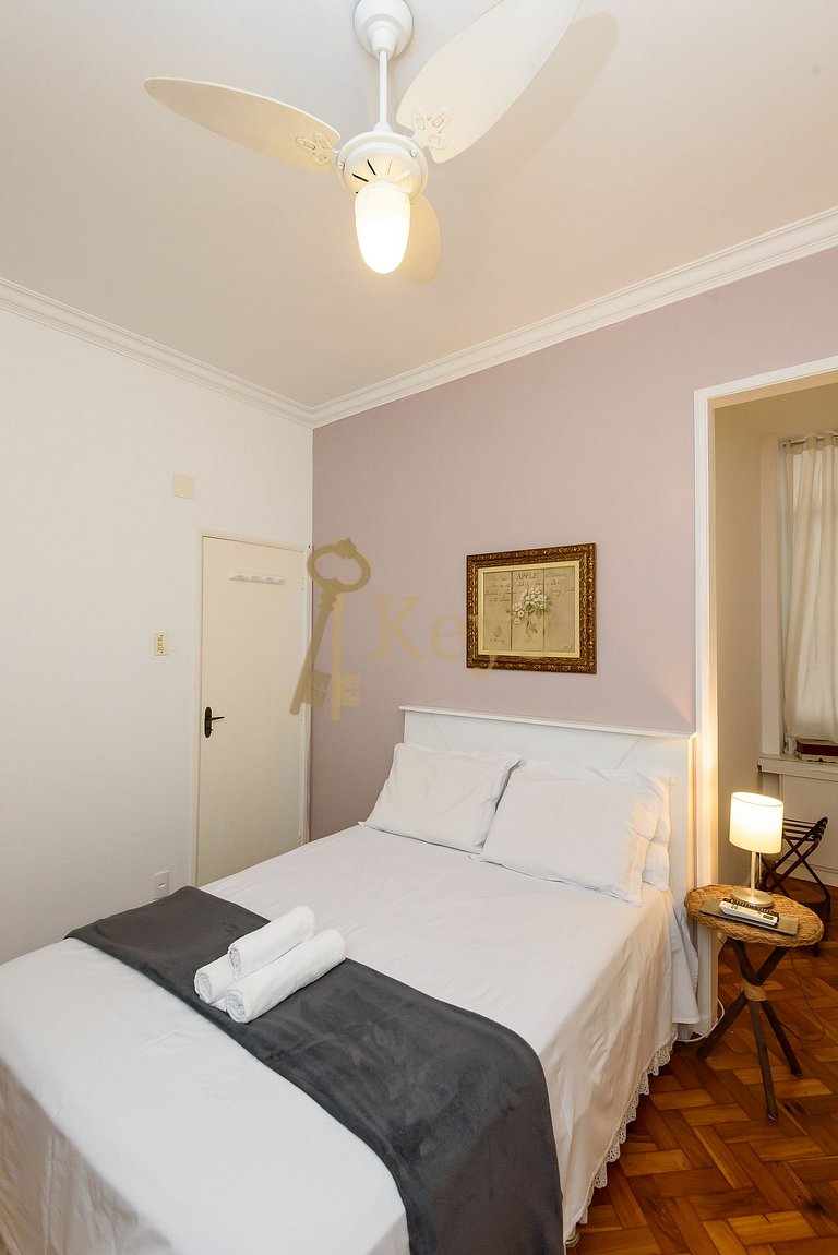 Copacabana 2BR One Block from the Beach