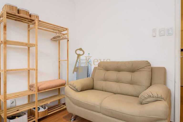 Studio Brisa Copacabana 10 min from the Beach