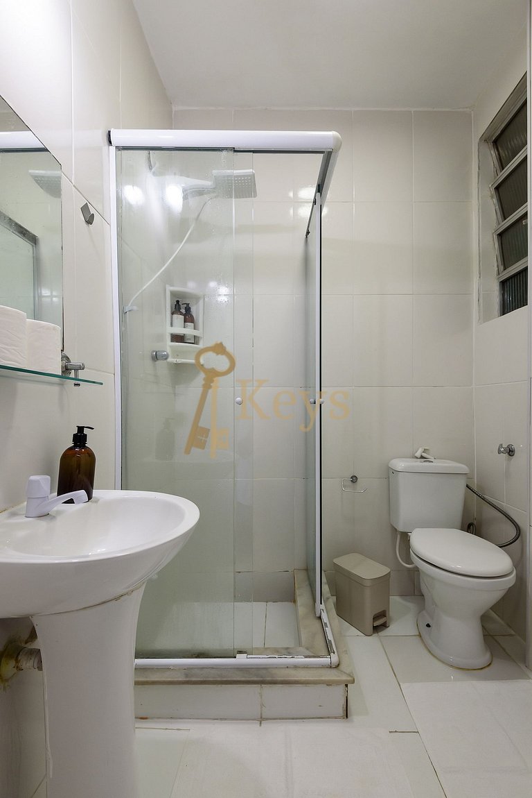 Studio Brisa Copacabana 10 min from the Beach