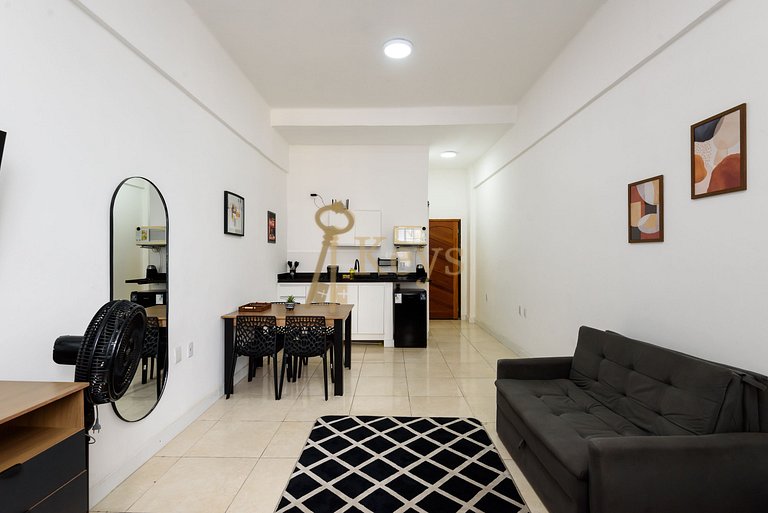 Modern Studio in Downtown Rio with AC