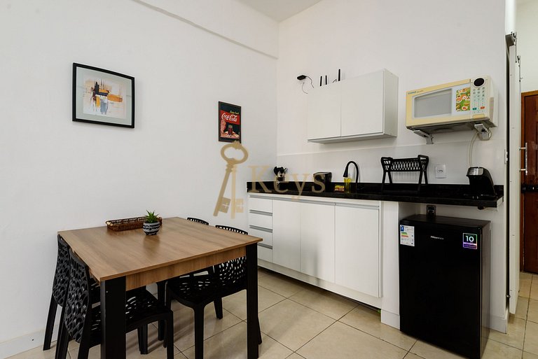 Modern Studio in Downtown Rio with AC